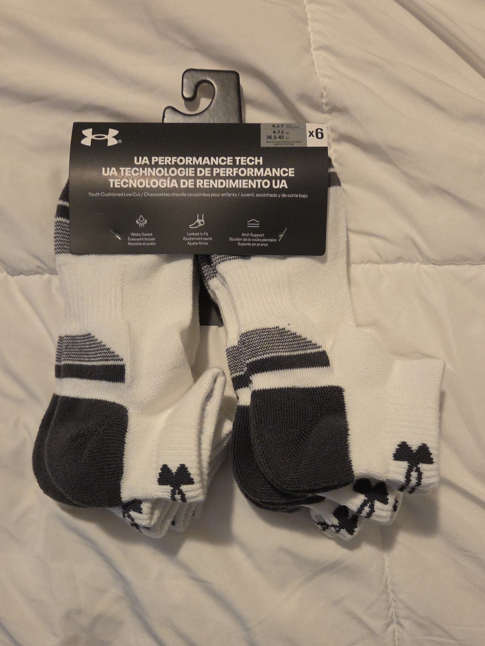 Under Armour White & Black Low-Cut Performance Socks - 6 Pack